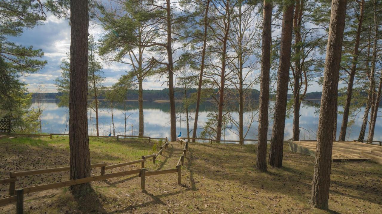 Sloneczny Domek Borsk Nr 2 I 15 - Nad Samym Jeziorem W Pierwszej Linii エクステリア 写真